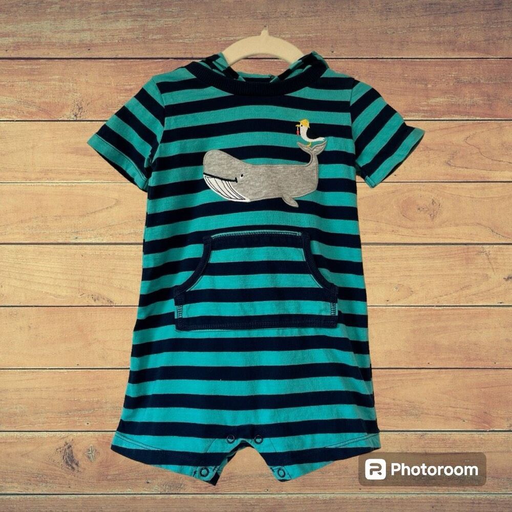 Carter’s Blue Striped With Whale Hooded Romper   Sz 24m   EUC